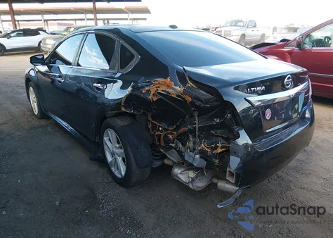 2014 Nissan Altima 2.5 Sv z USA, uszkodzony, nr VIN 1N4AL3AP3EN241317